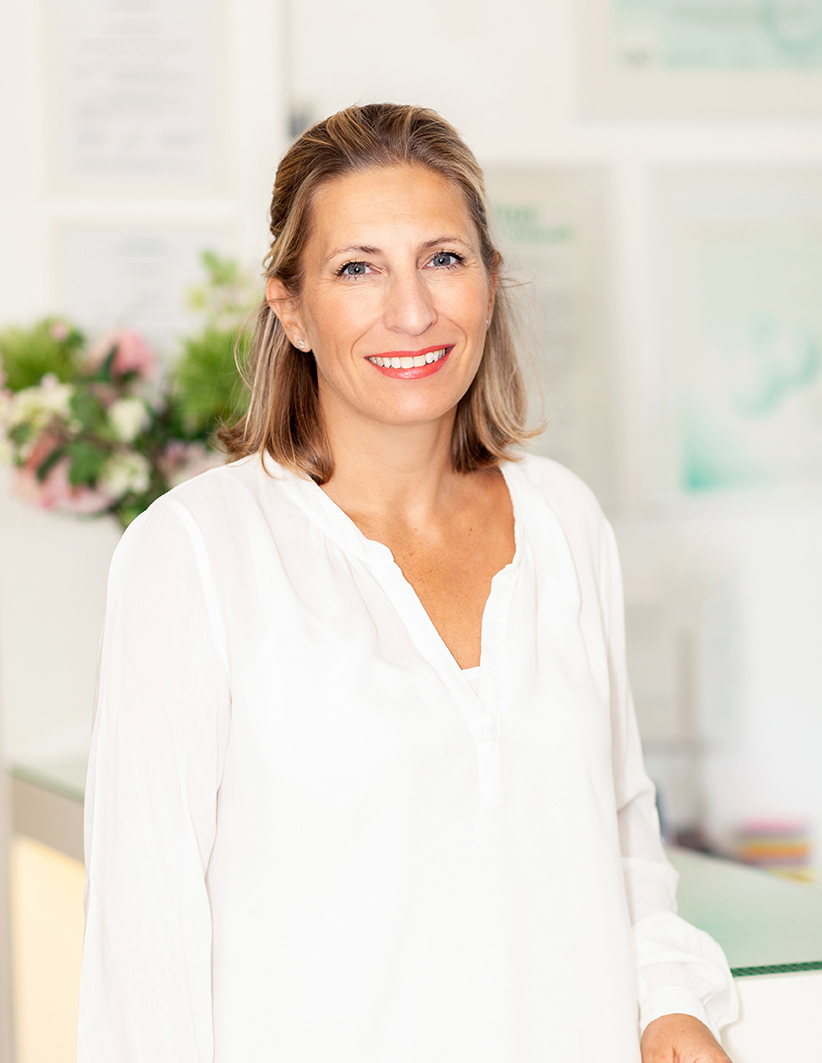 Porträt von Dr. Paula Göser, Fachzahnärztin für Kieferorthopädie im Haus der Zahngesundheit Köln