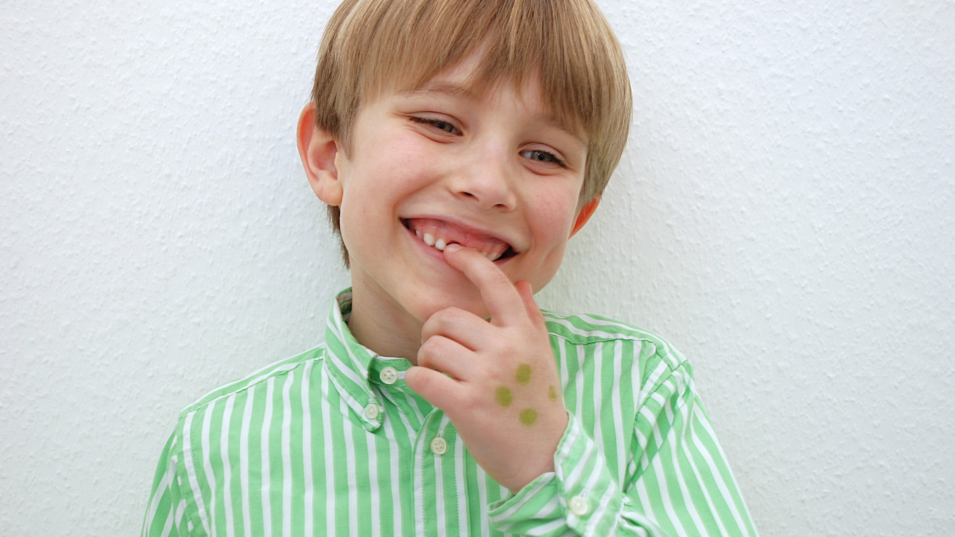 Kindgerechte und ganzheitliche Zahnmedizin bei Dr. Paula Göser im Haus der Zahngesundheit Köln-Süd – sanfte Behandlung für Kinder